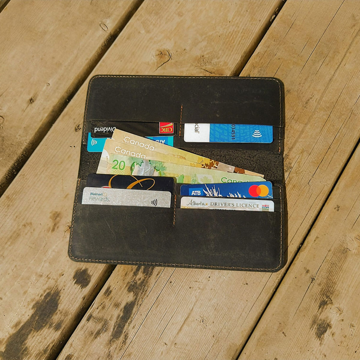 Hunter-leather-wallet-for-leady-Kani-W05-02