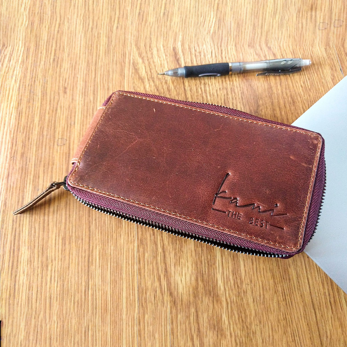 casual-leather-wallet-with-zip-kani-w04-01