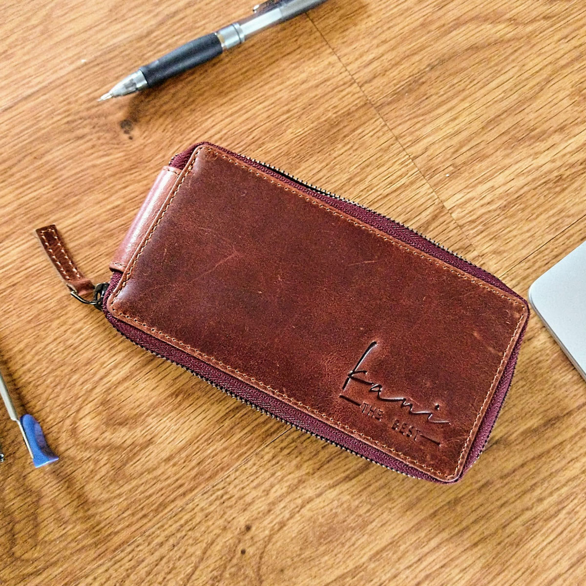 casual-leather-wallet-with-zip-kani-w04-03