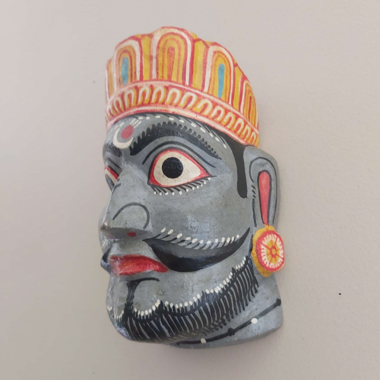 man-wooden-grey-wallpiece-f1-(3)